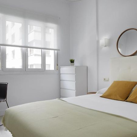 Always Easy I Chillida Apartment ซานเซบาสเตียน ภายนอก รูปภาพ